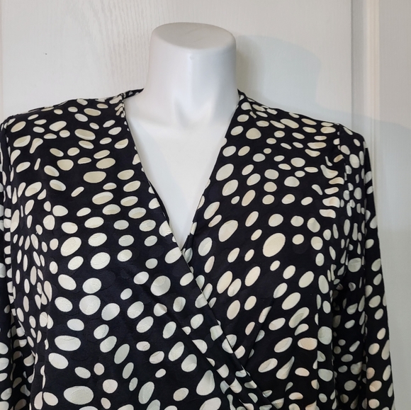 Jones New York Polkadot Wrap Top Blouse - Picture 2 of 11
